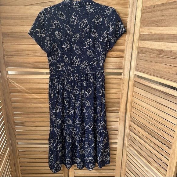 Rare HVN Charlotte dress with fish print in navy size 2 - Picture 6 of 10